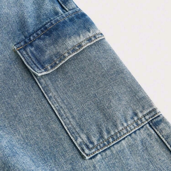 Women's Loose Fit Wide Leg Jeans With Bowknot Belt Design, Casual Style - Picture 3 of 4